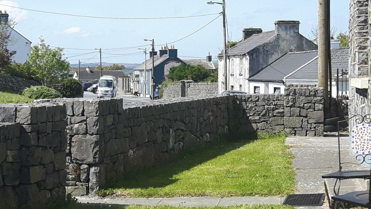 Roadside Cottage The Burren Kilfenora County Clare Екстериор снимка